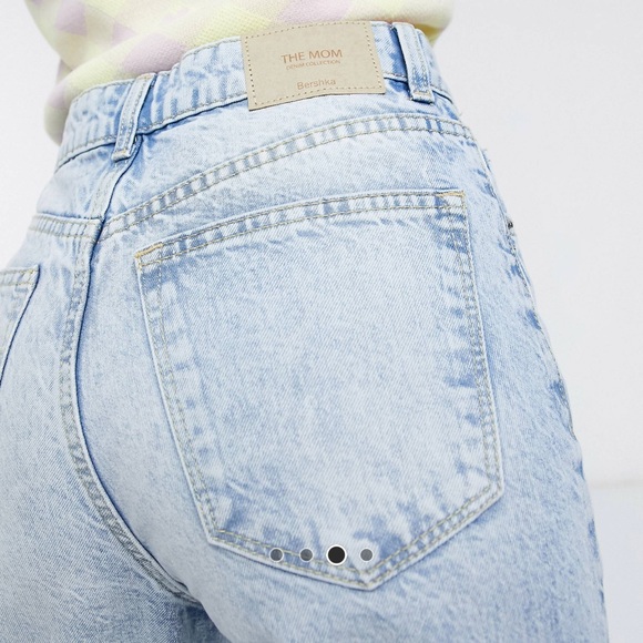 Bershka Denim - Bershka High Rise Mom Jeans